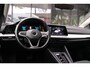 Volkswagen Golf 1.0 eTSI Life Business|Rijklaar!|ACC|Massage|Camera|Carplay/AndroidAuto|Sfeerverlichting