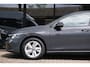 Volkswagen Golf 1.0 eTSI Life Business|Rijklaar!|ACC|Massage|Camera|Carplay/AndroidAuto|Sfeerverlichting