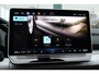 Volkswagen Golf Life Edition eHybrid | 'App-Connect' draadloze smartphone integratie | Achterbank in ongelijke delen neerklapbaar incl. middenarmsteun en doorlaadmogelijkheid | Afstandscontrolesysteem (Front Assist)
