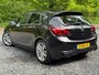 Opel Astra 1.6 Turbo OPC Line Xenon 19'' LMV Navigatie Cruise Control LEDER AUTOMAAT