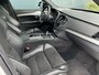 Volvo XC90 2.0 T8 Recharge AWD R-Design | Luchtvering | Trekhaak | 22'' | 360 camera | HU-Display | Pano | Harman/Kardon |