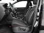Volkswagen T-Roc 1.5 TSI Sport | Carplay | Virtual Cockpit | Full LED | Navigatie | Climate control | Parkeerhulp | 19'' lichtmetalen velgen | Bluetooth | Getint glas | Sportstuur