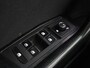 Volkswagen T-Roc 1.5 TSI Sport | Carplay | Virtual Cockpit | Full LED | Navigatie | Climate control | Parkeerhulp | 19'' lichtmetalen velgen | Bluetooth | Getint glas | Sportstuur