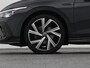Volkswagen Golf 1.5 eTSI R-Line Business+ | CAMERA | ADAPTIVE | H&K | STOEL- EN STUURVERW.