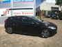 Volvo V40 2.0 T3 Momentum Navi, bleutooth, lichtmetaal