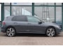 Volkswagen Golf Life Edition eHybrid | 'App-Connect' draadloze smartphone integratie | Achterbank in ongelijke delen neerklapbaar incl. middenarmsteun en doorlaadmogelijkheid | Afstandscontrolesysteem (Front Assist)