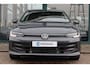 Volkswagen Golf Life Edition eHybrid | 'App-Connect' draadloze smartphone integratie | Achterbank in ongelijke delen neerklapbaar incl. middenarmsteun en doorlaadmogelijkheid | Afstandscontrolesysteem (Front Assist)