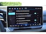 Volkswagen Golf Life Edition eHybrid | 'App-Connect' draadloze smartphone integratie | Achterbank in ongelijke delen neerklapbaar incl. middenarmsteun en doorlaadmogelijkheid | Afstandscontrolesysteem (Front Assist)