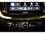 Volvo XC60 2.0 T6 Plug-in hybrid AWD Plus Dark | PREMIUM / LIGHTNING / INTERIEUR- PACK | PANORAMADAK | ACHTERBANKVERWARMING | DAB | APPLE | 360 CAMERA | 20"