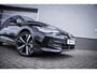 Volkswagen Golf Life Edition eHybrid | TREKHAAK | ADAPT.CRUISE | CAMERA | APP.CONNECT | KEYLESS | 3-ZONE.AIRCO | FULL.LED | DAB |