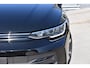 Volkswagen Golf Life Edition eHybrid | 'App-Connect' draadloze smartphone integratie | Achterbank in ongelijke delen neerklapbaar incl. middenarmsteun en doorlaadmogelijkheid | Afstandscontrolesysteem (Front Assist)