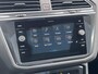 Volkswagen Tiguan 1.4 TSI eHybrid 245PK DSGR-Line Business+ / Black Style / Panoramadak / 19'' LMV / VW