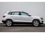 Skoda Karoq 1.0 TSI Business Edition Plus Trekhaak/ Camera/ Navigatie/ Carplay/ Climate control/ Elek. achterklep