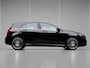 Mercedes-Benz A-klasse 180 Ambition Sport (NAVI,PDC,CLIMATE,CRUISE,LED,BLACK EDITION,BLUETOOTH,SPORTSTOELEN,LM VELGEN,NETTE STAAT)