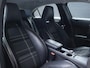 Mercedes-Benz A-klasse 180 Ambition Sport (NAVI,PDC,CLIMATE,CRUISE,LED,BLACK EDITION,BLUETOOTH,SPORTSTOELEN,LM VELGEN,NETTE STAAT)