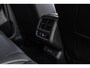 Volkswagen T-Roc R-Line First Edition | 'App-Connect' draadloze smartphone integratie | 30,5 cm display met 2D en 3D weergave | Automatische afstandsregeling (Adaptive Cruise Control)