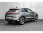Volkswagen T-Roc R-Line First Edition | 'App-Connect' draadloze smartphone integratie | 30,5 cm display met 2D en 3D weergave | Automatische afstandsregeling (Adaptive Cruise Control)