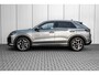 Volkswagen T-Roc R-Line First Edition | 'App-Connect' draadloze smartphone integratie | 30,5 cm display met 2D en 3D weergave | Automatische afstandsregeling (Adaptive Cruise Control)