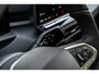 Volkswagen T-Roc R-Line First Edition | 'App-Connect' draadloze smartphone integratie | 30,5 cm display met 2D en 3D weergave | Automatische afstandsregeling (Adaptive Cruise Control)