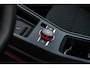 Volkswagen T-Roc R-Line First Edition | 'App-Connect' draadloze smartphone integratie | 30,5 cm display met 2D en 3D weergave | Automatische afstandsregeling (Adaptive Cruise Control)