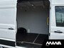 Volkswagen Crafter 35 2.0 TDI L3H3 Automaat Cruise Airco Sensoren