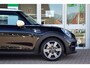 MINI Cooper Mini 1.5 60 Years Edition | 25.000 km! | 1e eigenaar van juli 2019 | HK-Audio | Head Up | Panoramadak