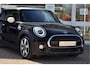 MINI Cooper Mini 1.5 60 Years Edition | 25.000 km! | 1e eigenaar van juli 2019 | HK-Audio | Head Up | Panoramadak
