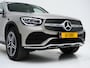 Mercedes-Benz GLC 300e 4MATIC AMG | Leder | Trekhaak | Virtual | Camera | Memory | Sportstuur | Donkere Hemel | Carplay