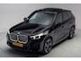 BMW iX1 xDrive30 M Sport [ Panorama Stuur-&Stoelverwarming Navi Camera Apple/Android ]