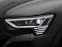 Audi Q8 e-tron 55 quattro S Edition 115 kWh 408 PK | S-line | Automaat | Navigatie | Camera | Panoramadak | Lichtmetalen velgen |