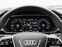 Audi Q8 e-tron 55 quattro S Edition 115 kWh 408 PK | S-line | Automaat | Navigatie | Camera | Panoramadak | Lichtmetalen velgen |