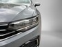 Volkswagen Passat Variant 1.4 TSI 218pk DSG PHEV GTE Business · Panoramadak · Camera · Inklap. Trekhaak · Keyless · Stoelverwarming · Apple/Android Car Play · Massagefunctie Bestuurdersstoel ·
