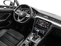 Volkswagen Passat Variant 1.4 TSI 218pk DSG PHEV GTE Business · Panoramadak · Camera · Inklap. Trekhaak · Keyless · Stoelverwarming · Apple/Android Car Play · Massagefunctie Bestuurdersstoel ·