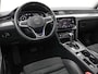 Volkswagen Passat Variant 1.4 TSI 218pk DSG PHEV GTE Business · Panoramadak · Camera · Inklap. Trekhaak · Keyless · Stoelverwarming · Apple/Android Car Play · Massagefunctie Bestuurdersstoel ·
