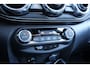 Nissan Juke 1.6 Hybrid N-Connecta Automaat | Camera | Carplay | Trekhaak | LED | Keyless