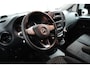 Mercedes-Benz Vito 114 CDI Lang Ingerichte Laadruimte | Airco | Xenon | Cruise | 3-Zits | Airco | Centrale deurvergrendeling met afstandsbediening | Houten vloer