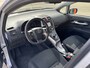 Toyota Auris 1.8 Full Hybrid Aspiration / Cruise Control / Climate Control / Trekhaak /