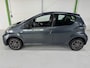 Toyota Aygo 1.0 VVT-I NOW / eerste eigenaar / LM velgen / Airco / APK t/m 05-2027.