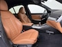 BMW 3-Serie 330i High Executive Edition M Sport | Trekhaak |  NAP | HUD |
