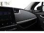 Renault Zoe R135 Evolution 52 kWh // 12-2022 | 96% SoH | Winter Pack | Navigatie | CarPlay & Android Auto | Stoelverwarming + Stuurwielverwarming | Keyless