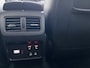 Nissan X-Trail 1.5 e-Power Tekna Automaat / Fabrieksgarantie tot 03-2028 / Navigatie / Lederen Bekleding / Stoel- en Stuurverwarming / Verwarmde Voorruit / Elektrische Kofferbak / Elektrisch Verstelbare Stoelen met Geheugen / 18" LM wielen + All Season banden /