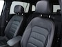 Volkswagen Tiguan 1.4 TSI 245pk DSG eHybrid R-Line Business+ · Panoramadak · Leder · 360 Camera · IQ.Light · Head-Up · Stoelverwarming + achterbank verwarmd · 19'' Inch ·