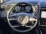 Hyundai Tucson 1.6 T-GDI HEV 230pk Comfort / Fabrieksgarantie tot 02-2028 / Dealer onderhouden / 1.650kg trekgewicht / Navigatie / Achteruitrijcamera / Apple Carplay Android / 17" LM wielen /