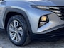 Hyundai Tucson 1.6 T-GDI HEV 230pk Comfort / Fabrieksgarantie tot 02-2028 / Dealer onderhouden / 1.650kg trekgewicht / Navigatie / Achteruitrijcamera / Apple Carplay Android / 17" LM wielen /