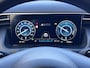 Hyundai Tucson 1.6 T-GDI HEV 230pk Comfort / Fabrieksgarantie tot 02-2028 / Dealer onderhouden / 1.650kg trekgewicht / Navigatie / Achteruitrijcamera / Apple Carplay Android / 17" LM wielen /