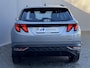 Hyundai Tucson 1.6 T-GDI HEV 230pk Comfort / Fabrieksgarantie tot 02-2028 / Dealer onderhouden / 1.650kg trekgewicht / Navigatie / Achteruitrijcamera / Apple Carplay Android / 17" LM wielen /