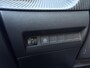 Peugeot e-208 Style EV 3-FASEN 50kWh 136pk | KEYLESS ENTRY | STOELVERW. | 16" LM-VELGEN | PARKEERHULP | NAVI | APPLE CARPLAY / ANDROID AUTO |