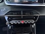 Peugeot e-208 Style EV 3-FASEN 50kWh 136pk | KEYLESS ENTRY | STOELVERW. | 16" LM-VELGEN | PARKEERHULP | NAVI | APPLE CARPLAY / ANDROID AUTO