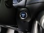 Toyota RAV4 2.5 Hybrid AWD Bi-Tone | 360 camera | Camera binnenspiegel | JBL | Elektrische achterklep | Elektrisch Verstelbare stoel | Stoelverwarming | Apple CarPlay/Android Auto | Cruise Control Adaptive | Parkeersensoren