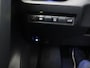 Toyota RAV4 2.5 Hybrid AWD Bi-Tone | 360 camera | Camera binnenspiegel | JBL | Elektrische achterklep | Elektrisch Verstelbare stoel | Stoelverwarming | Apple CarPlay/Android Auto | Cruise Control Adaptive | Parkeersensoren